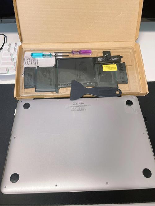 苹果笔记本维修电池电量0的相关图片